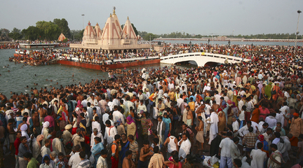 华西村人均收入_印度人均(2)