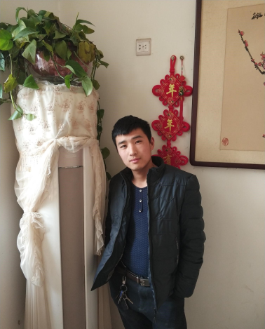 农村大叔为新家添全套智能家电摆脱遥控器也能“一呼百应” 农村大叔为新家添全套智能家电摆脱遥控器也能“一呼百应”