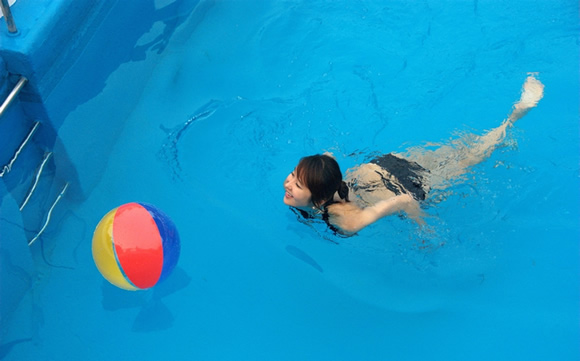 韩国<em>美女泳池</em>戏水 清凉一夏(组图) _ 证券之星