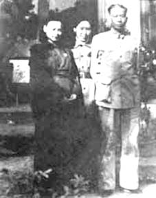 解密<em>刘少奇</em>的六次婚姻和六个<em>妻子</em>(组图)_证券