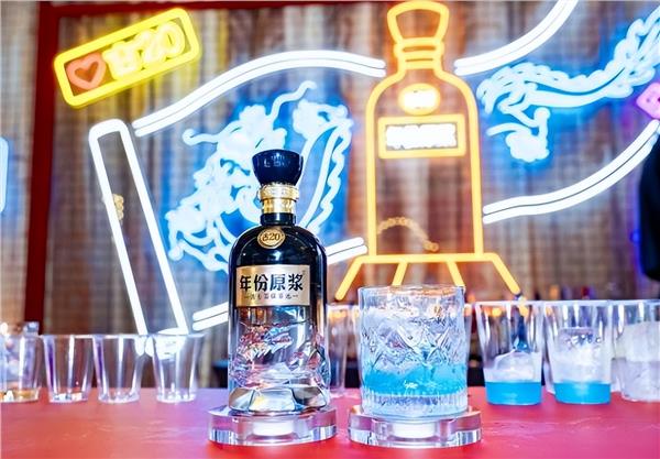 业绩承压背后 看见古井贡酒穿越周期的战略深蹲(图1) 业绩承压背后 看见古井贡酒穿越周期的战略深蹲(图1)