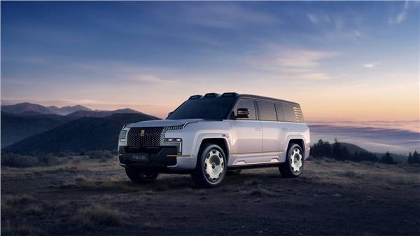 仰望2026款旗舰矩阵联袂上市，重塑高端出行体验(图5)