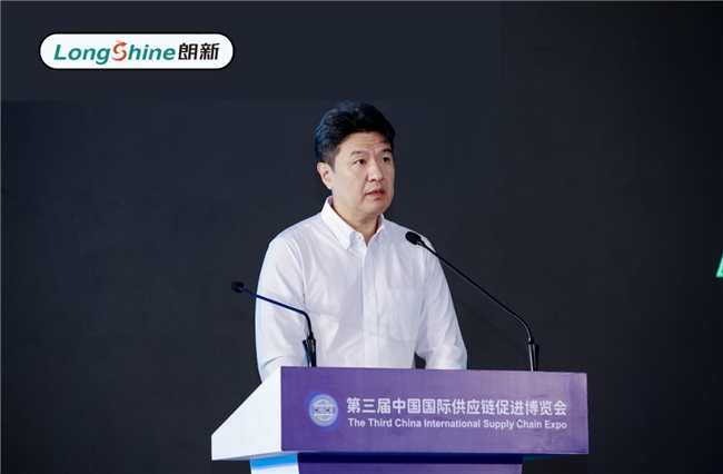 朗新科技全球首发“朗新九功”AI能源大模型 推动能源智能化迈入实战新阶段