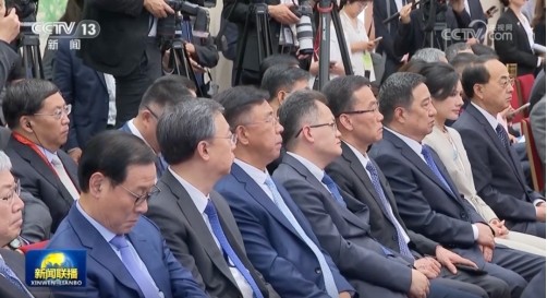 明阳智能董事长张传卫出席中欧企业家座谈会