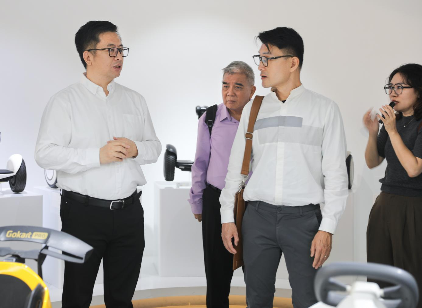 新加坡交通部代表团参访九号公司 共商短交通发展趋势(图1)