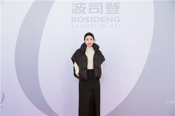 波司登泡芙，这个时装周，成为被巴黎记住的流动风景(图8)