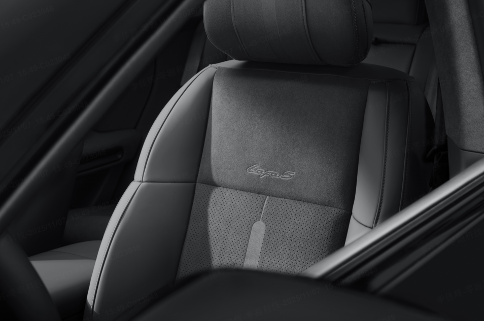 零跑Lafa5开启预售 重新定义Z世代“高颜值运动轿跑”新标准(图6)