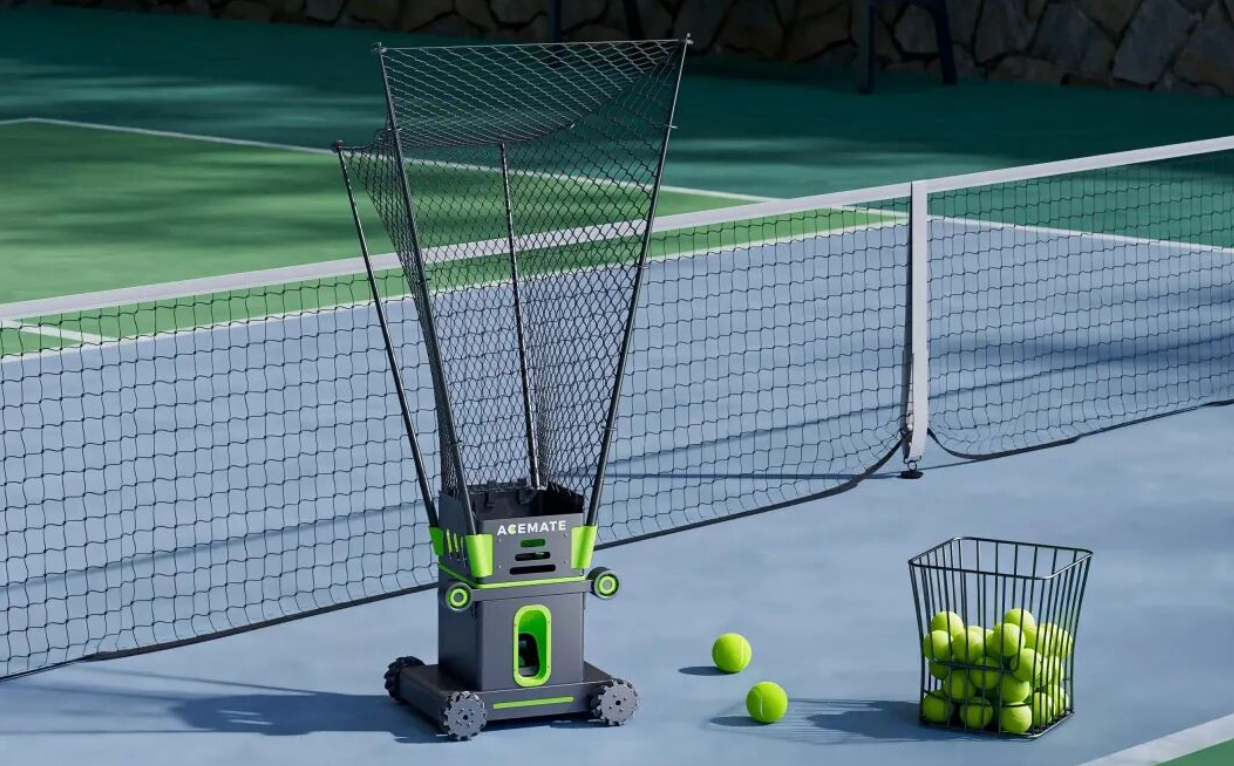 “元萝卜”会下棋，网球教练是AI？阿里云展颠覆对机器人的想象(图2)