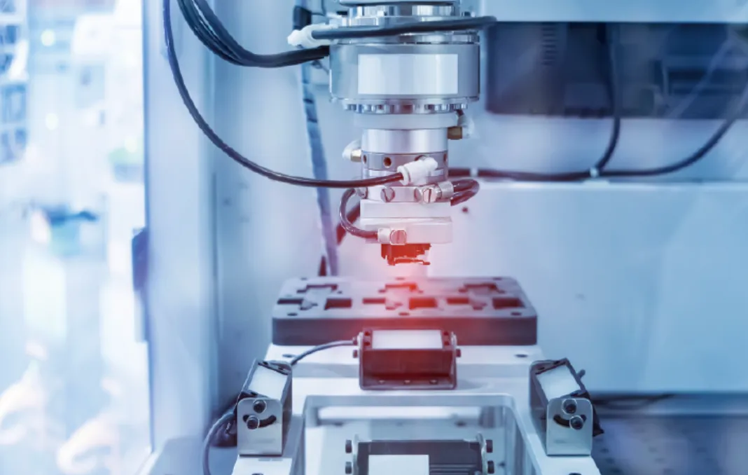 汇川技术港股IPO迷局：毛利率六连降后 “双重融资”急补血(图4)