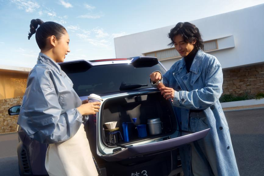 最值得买的A级纯电精品车 方程豹钛3闪充版上市15万起(图5)