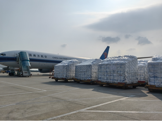 持续推动全流程绿色升级,希音2025年物流减碳超60万吨(图2) 持续推动全流程绿色升级,希音2025年物流减碳超60万吨(图2)