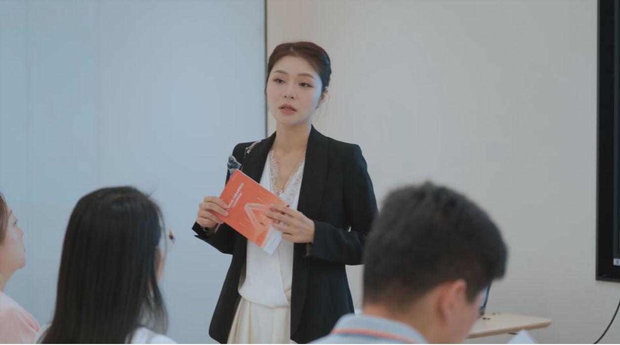 85后平安人寿业务总监的增优超进化(图4)