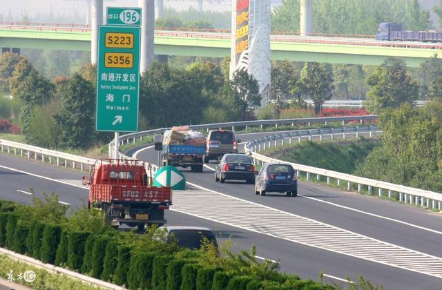 秦岭隧道事故致36人遇难 高速/隧道安全行驶牢记7点