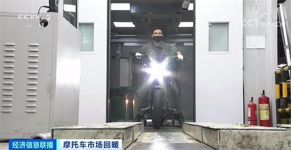 摩托车也卖爆了!进口车销量增八成!连摩托车4S店都有了