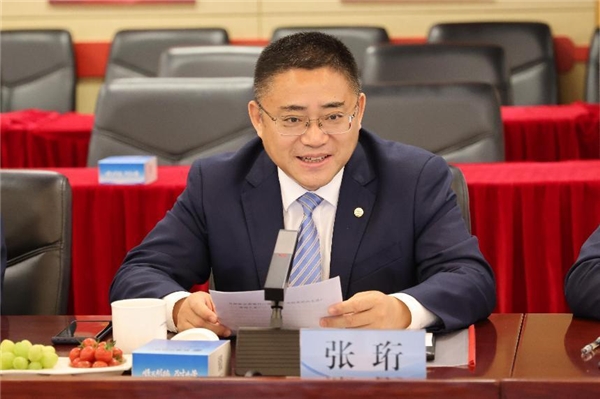 顺德农商银行张珩行长在致辞中表示,顺德农商银行与碧桂园服务拥有着