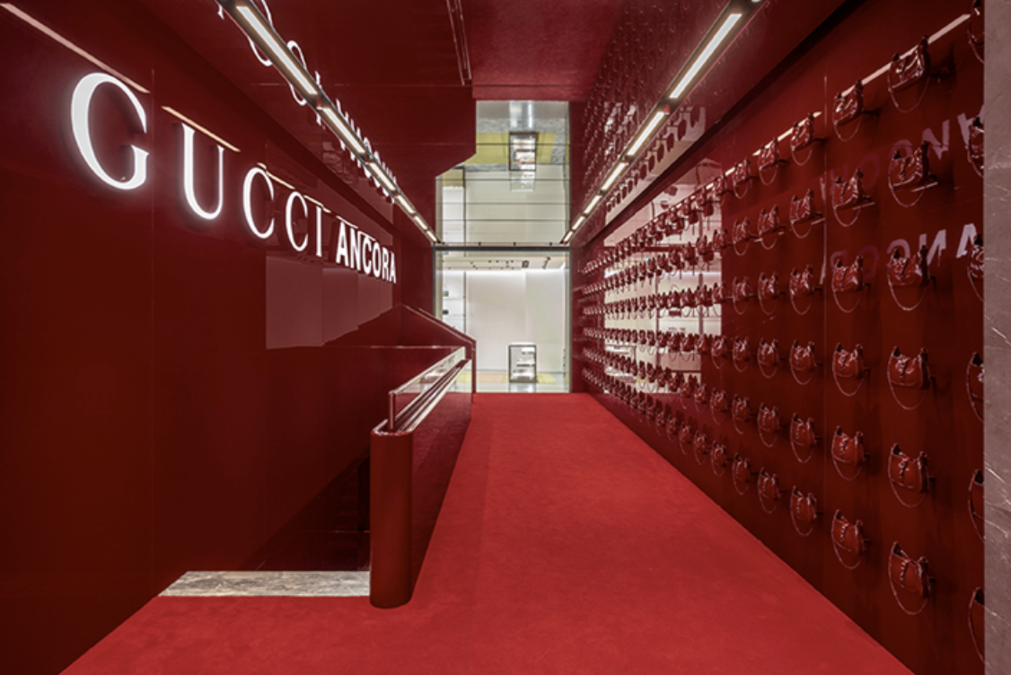 古驰米兰蒙特拿破仑大街旗舰店焕新开业