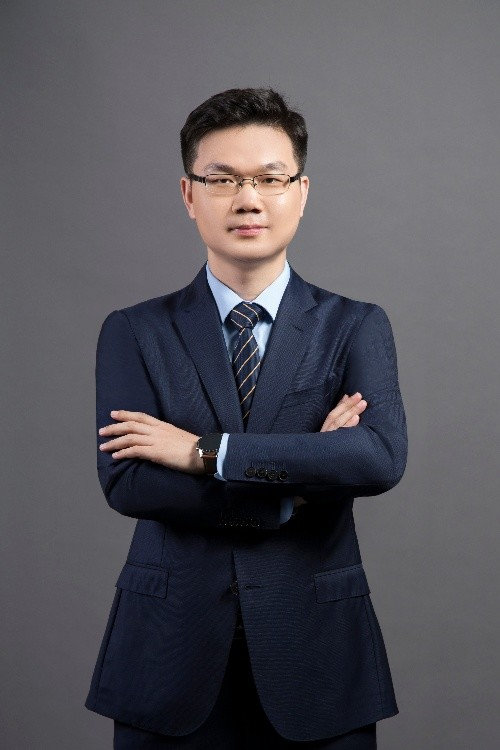 股债全能实力派胡中原管理 年度新品华商安元债券基金为何值得期待？