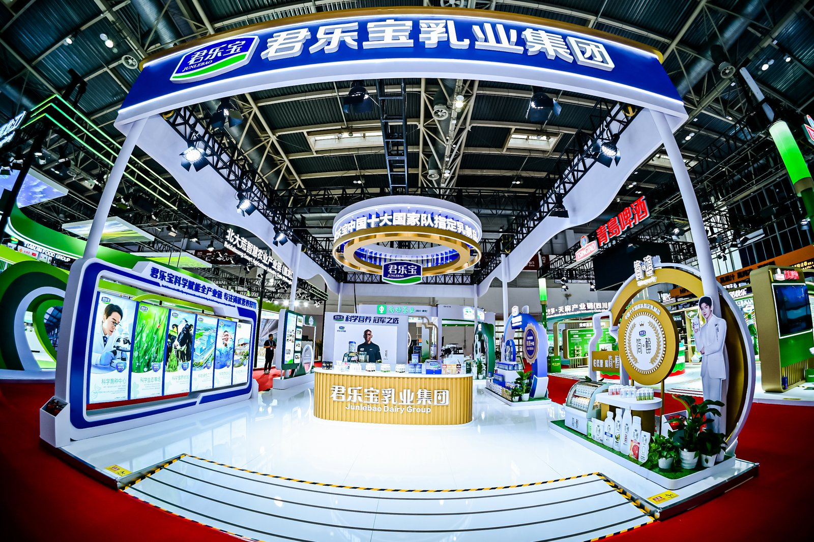 君乐宝四赴链博会,奶粉十年供港筑品质标杆