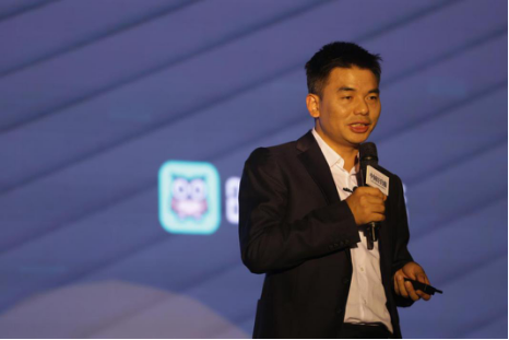 图为映客创始人奉佑生在活动现场