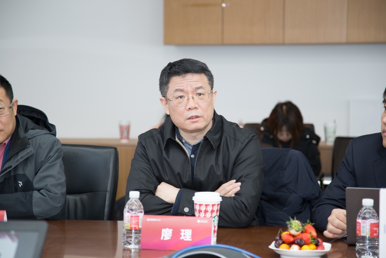 在座谈会上,廖理教授首先发言,他表示五道口金融学院作为对网贷行业