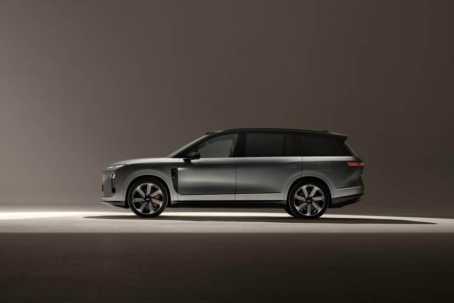 ȫ�����Ƽ��콢SUV ε��ES8��������